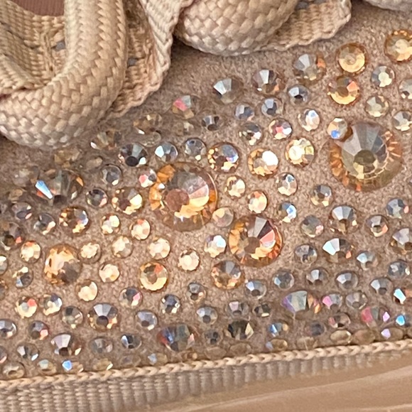 Steve Madden - MAXIMA monochromatic color with bling bling #blush #stevemadden - Picture 8 of 15